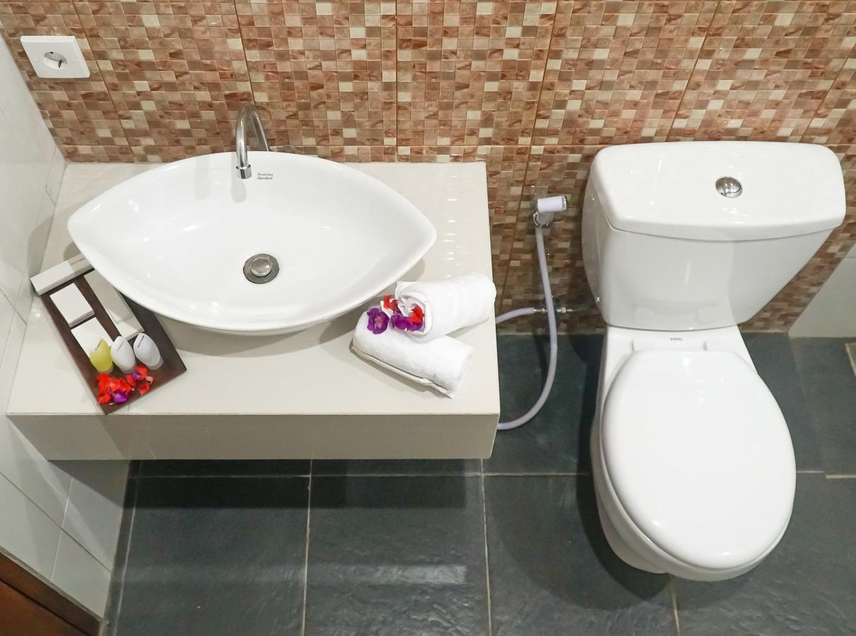 Seno Guesthouse & Cafe Улувату Экстерьер фото